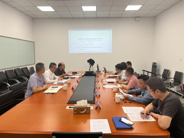 北京精雕集团代表赴我校交流共同体建设.jpg
